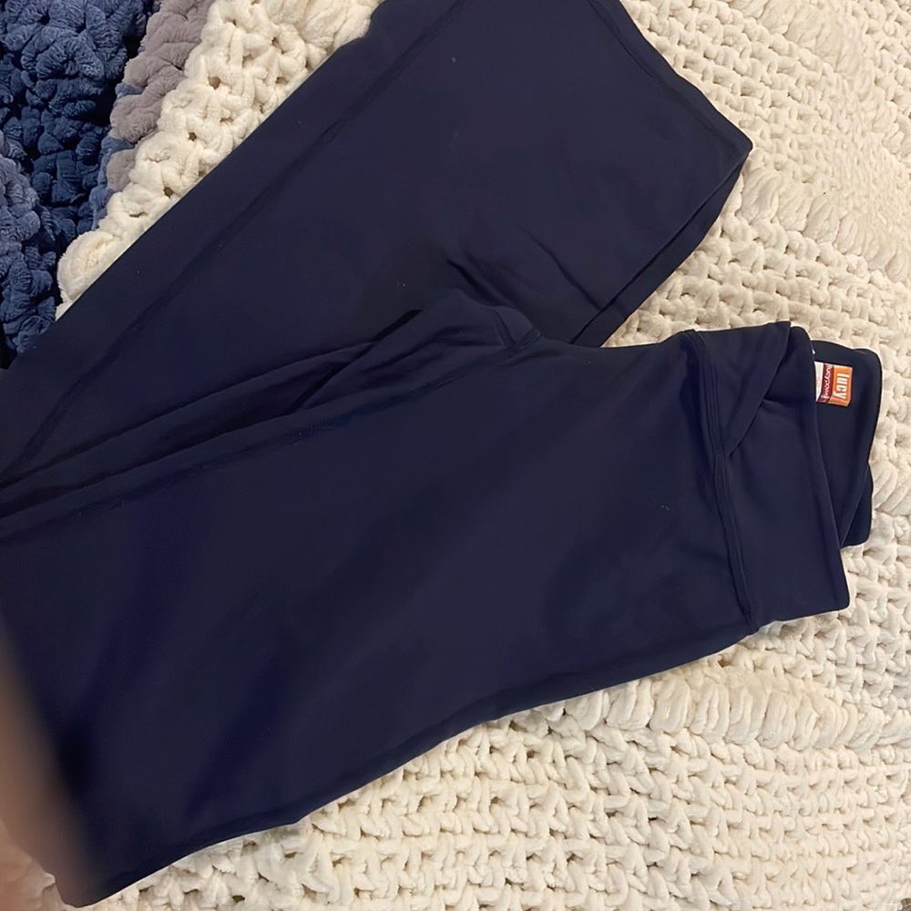 Lucy XS tall 33” inseam bootcut yoga pant navy